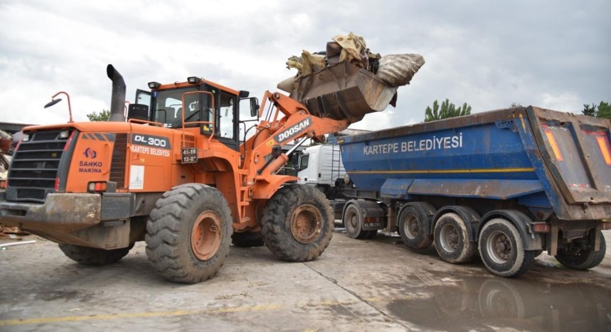 Kartepe&rsquo;de  10 ayda 150 ton iri hacimli atık toplandı