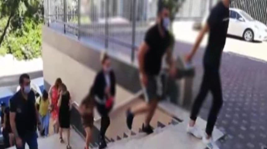 İstanbul'da fuhuş çetesine operasyon