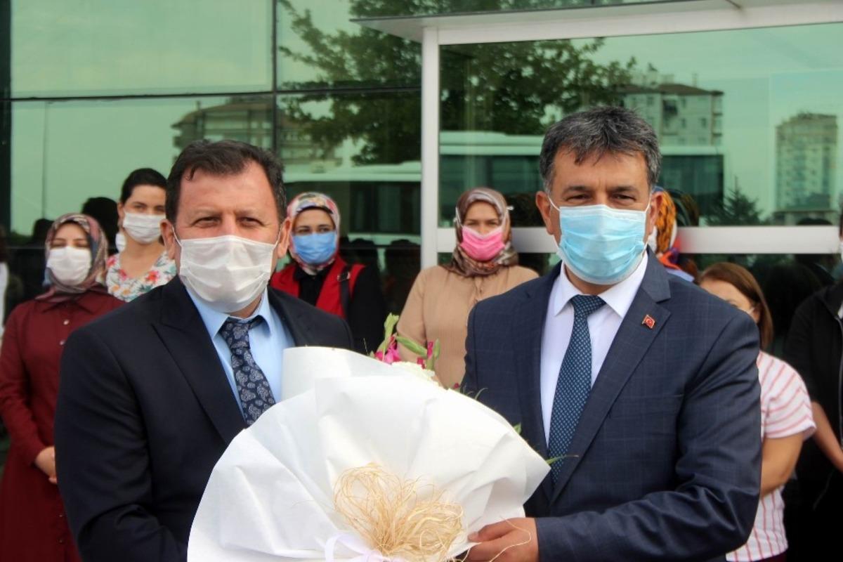 Gen&ccedil;lik ve Spor İl M&uuml;d&uuml;r&uuml; Eskici g&ouml;zyaşlarıyla uğurlandı