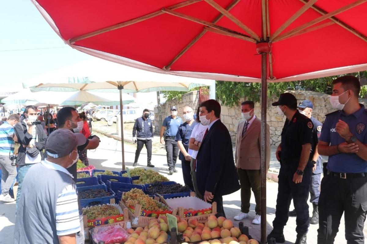 Pazarda Korona vir&uuml;s denetimi yapıldı