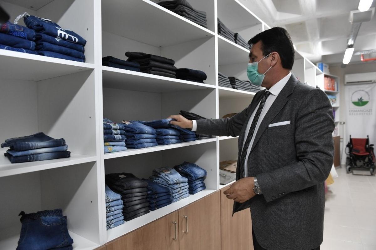 Osmangazi&rsquo;den ihtiya&ccedil; sahiplerine sıfır kıyafet yardımı