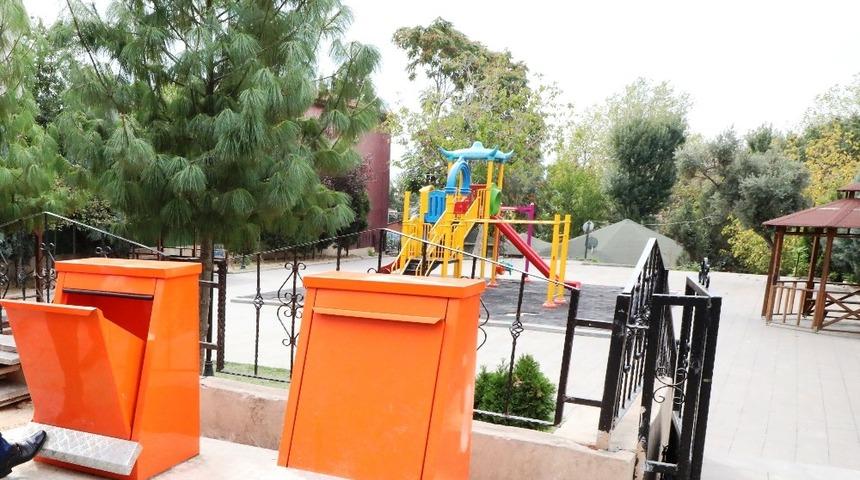 Dilovası&rsquo;nda yeraltı konteyner uygulaması başlatıldı