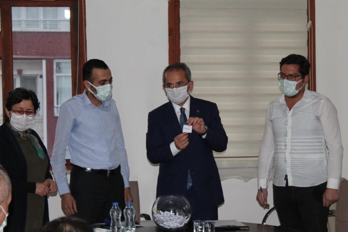 Tosya&rsquo;da İŞKUR aracılığıyla okullarda &ccedil;alışacak personelin kuraları &ccedil;ekildi