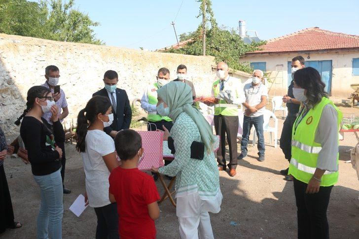 Köy okullarındaki öğrencilerin eğitimden uzak kalmamaları için ilçe seferber oldu G3