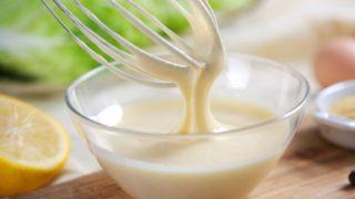 10 dakikada hazırlanıyor, satın alınanlara taş çıkartıyor: Ev yapımı mayonez tarifi