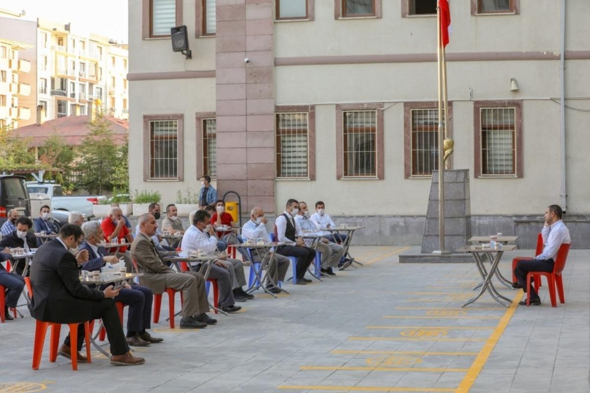 Kaymakam Aslan&rsquo;dan Alipaşa Mahallesi&rsquo;ne ziyaret