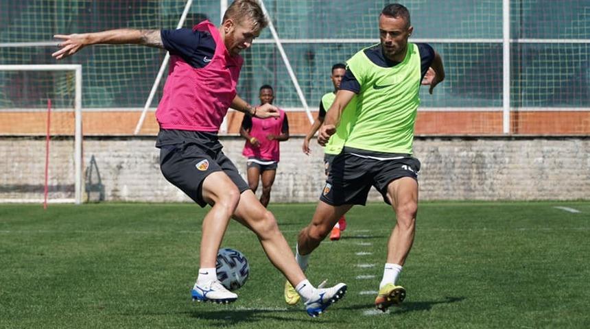 Kayserispor’da Pedro sevinci