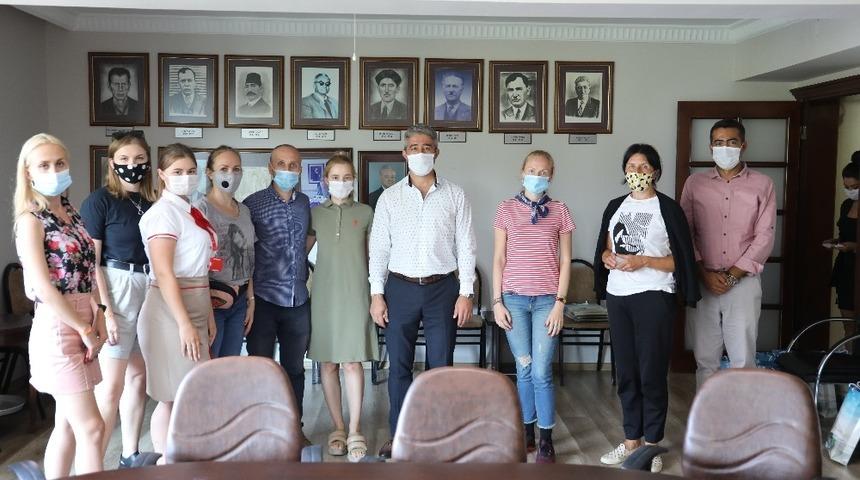 Başkan Oktay, &ldquo;Turistlerde kurallara uymalı&rdquo;