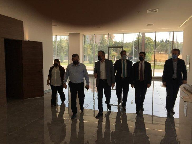 Çorum TSO binasına kütüphane kurulacak G4