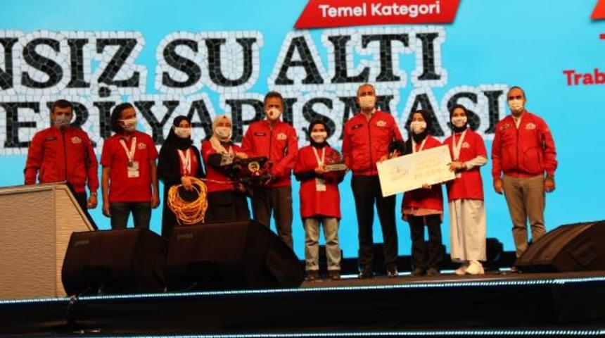 Adalet Bakanı G&uuml;l: Gen&ccedil;lerimiz petrol ve doğal gazdan bile daha değerli