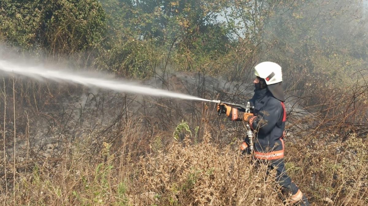 Anız yangına zamanında m&uuml;dahale
