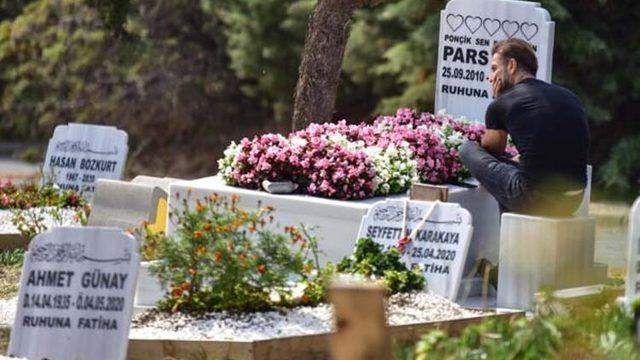 Harun Tan, oğlu Pars'ın doğum gününde mezarını ziyaret etti
