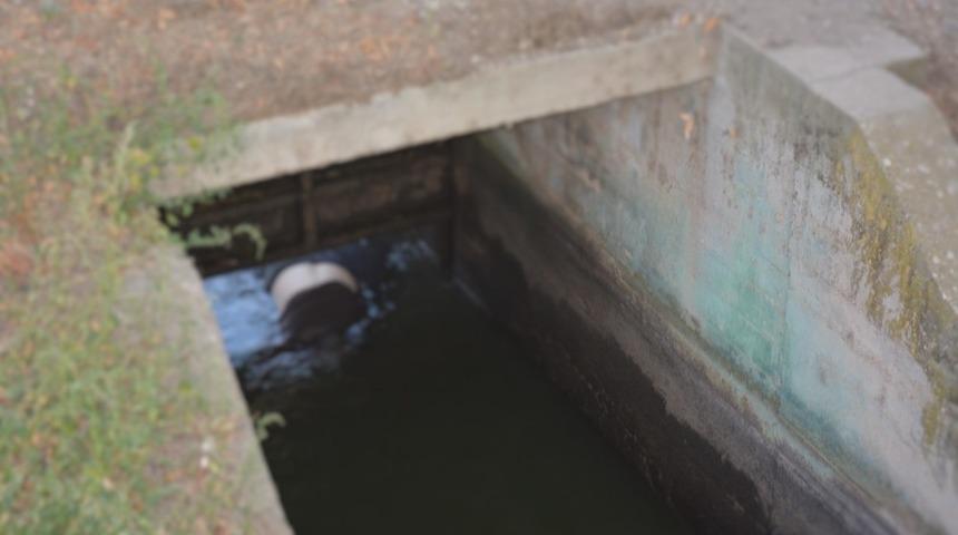 Ayağı kayıp suya d&uuml;şen yaşlı kadın hayatını kaybetti