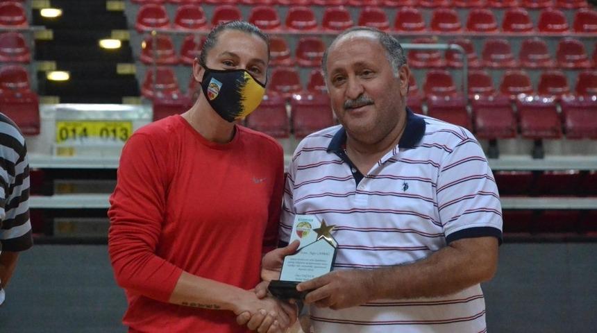 Tuğ&ccedil;e Canbaz Bellona Kayseri&rsquo;de