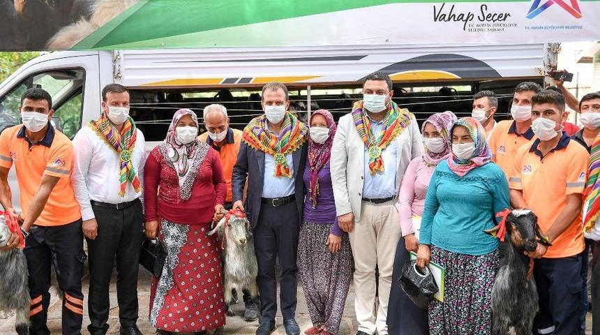 Mut ve G&uuml;lnar&rsquo;da &uuml;reticilere kıl ke&ccedil;isi