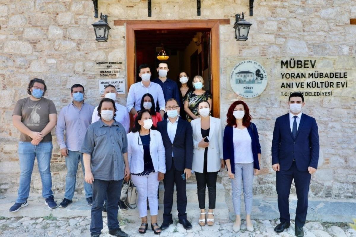 Akademisyenlerden M&Uuml;BEV&rsquo;e ziyaret