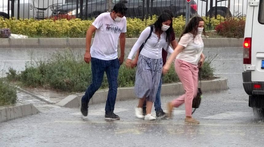 Doğu Anadolu&rsquo;da 3 ilde g&ouml;k g&uuml;r&uuml;lt&uuml;l&uuml; sağanak bekleniyor