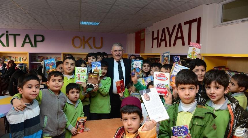 Başkan Mah&ccedil;i&ccedil;ek; &ldquo;T&uuml;rk dilini seviniz&rdquo;