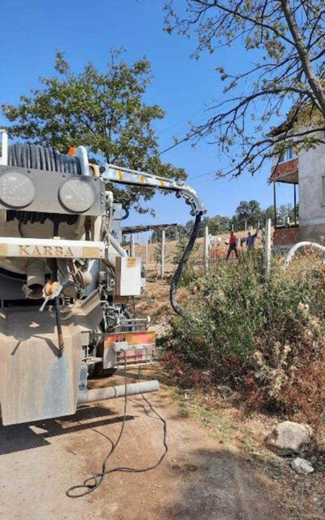 Köylerde yaşanan kanalizasyon sorunları vidanjör desteğiyle çözüldü