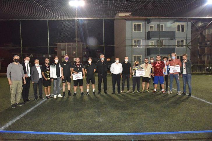 Ayak Tenisi Turnuvası renkli görüntüleri sahne oldu G5