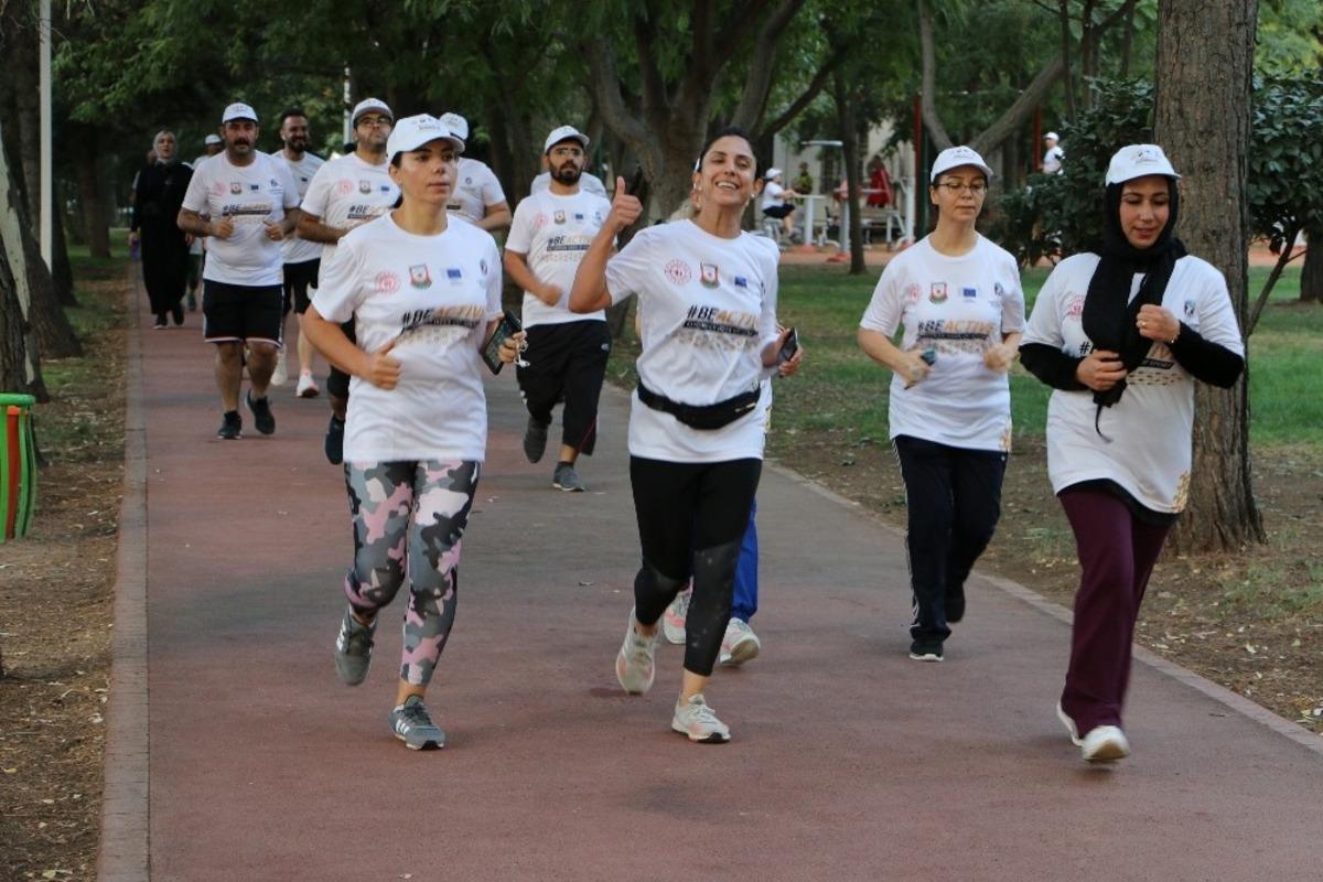 Şanlıurfalılar sabah sporunda buluştu