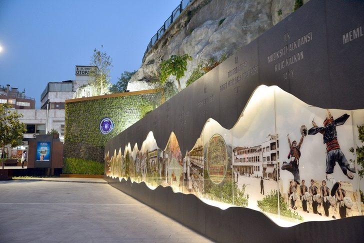 Altıparmak’a anı duvarı G3