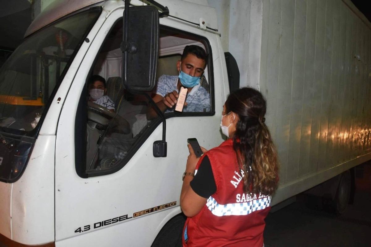 Aliağa&rsquo;da pazarcı esnafına HES kodu sorgulaması