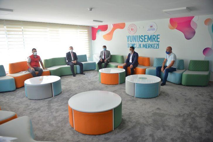 Oktay Yılmaz’dan gençlere ziyaret G5