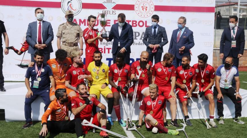 Ampute Futbol Türkiye Kupası şampiyonu Etimesgut Belediyesi