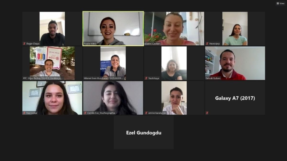 Gen&ccedil;ler bağımlılığı konuştu