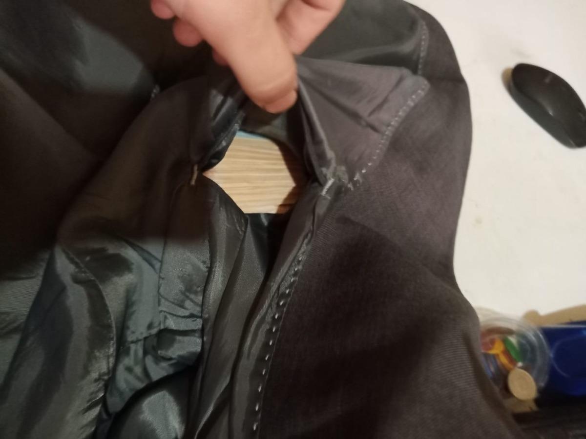 Para dolu ceketi sahibine ulaştırdı