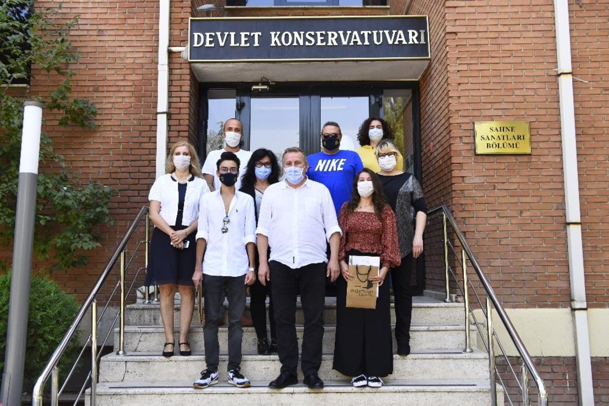 Anadolu &Uuml;niversitesi uluslararası d&uuml;zeyde sanat&ccedil;ı yetiştirmeye devam ediyor