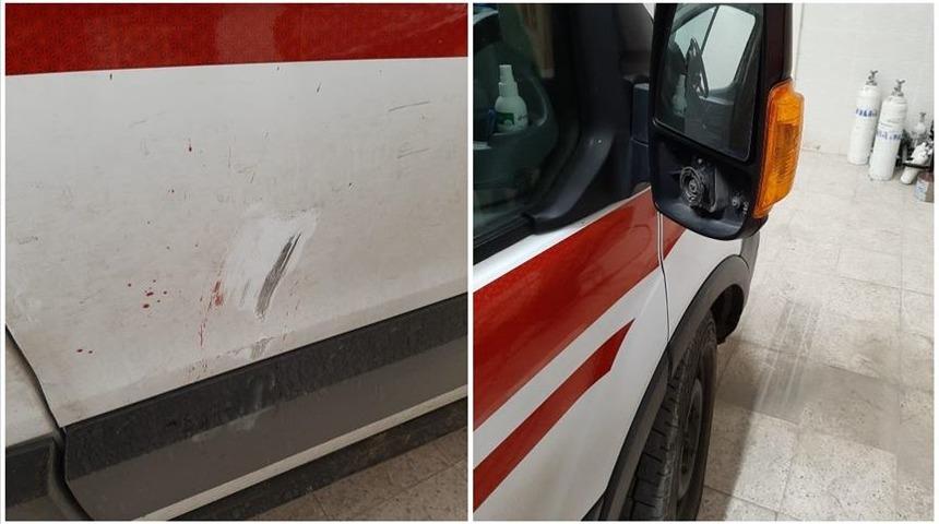 Sivas'ta ambulans ekibine saldıran 3 kişi g&ouml;zaltına alındı 