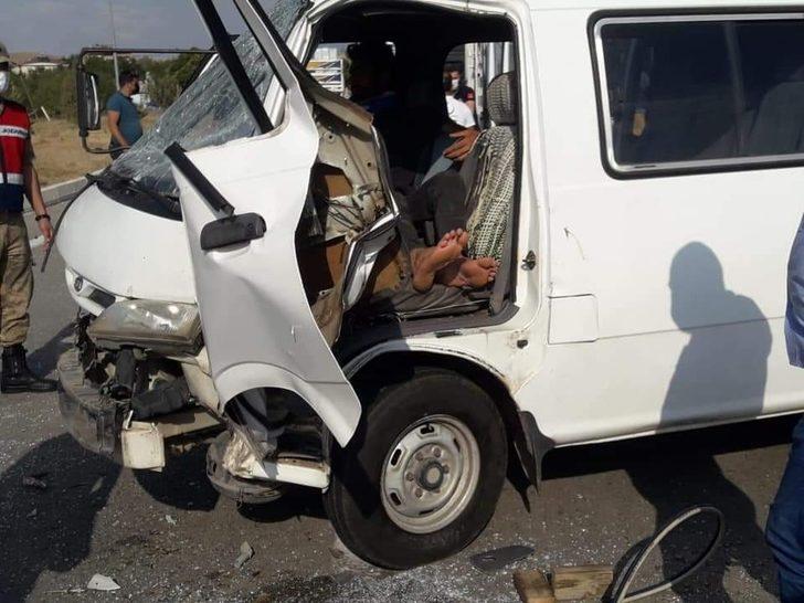 Elazığ’da trafik kazası:2 yaralı G2