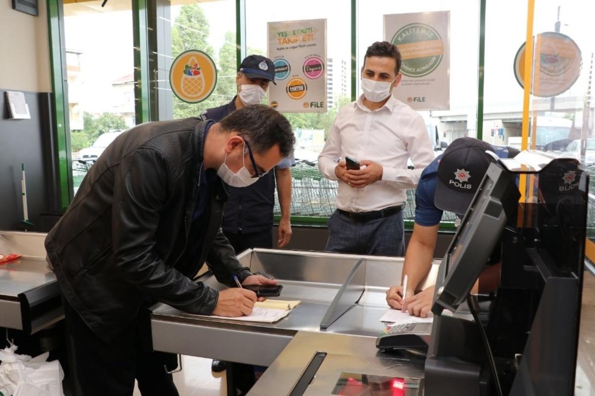 Sultanbeyli&rsquo;deki korona vir&uuml;s denetimlerinde 4 milyon 747 bin TL ceza kesildi