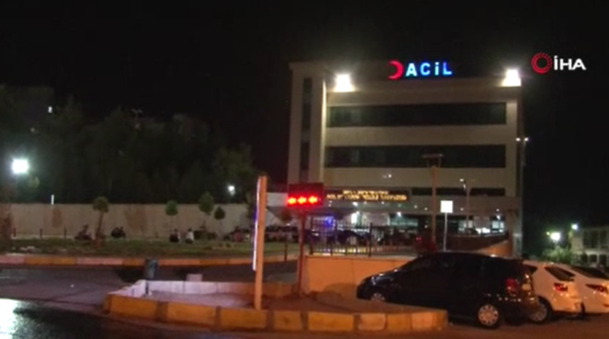 Diyarbakır'da hemşire eşini hastanede bı&ccedil;aklayan eski koca, tutuklandı