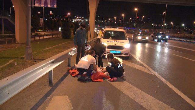 D-100 Karayolu'nda yolda yatan kadın, ekipleri hareket geçirdi