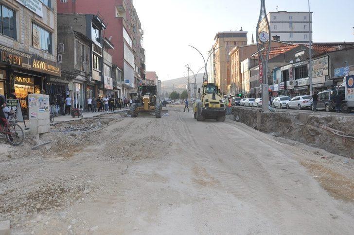 Yüksekova’da yol yapım çalışması G2