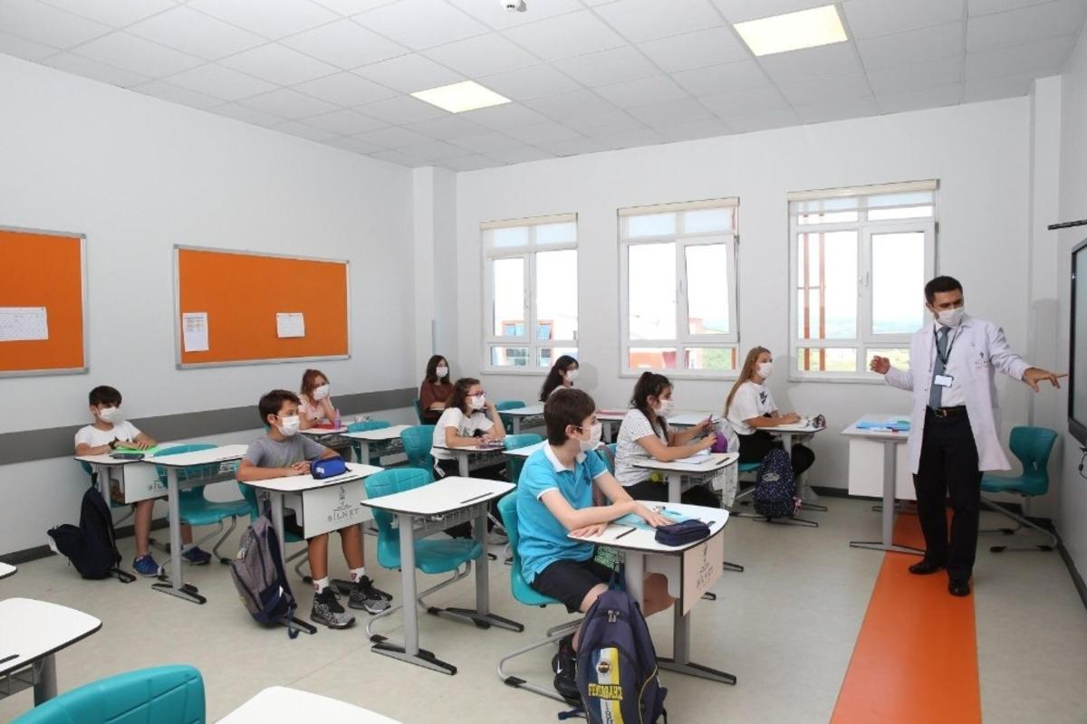 BİLNET Kocaeli&rsquo;de &ouml;ğrencilere y&uuml;z y&uuml;ze telafi kursu