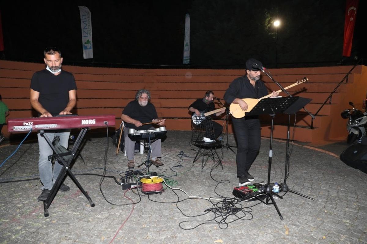 Neşet Ertaş İzmit&rsquo;te anıldı