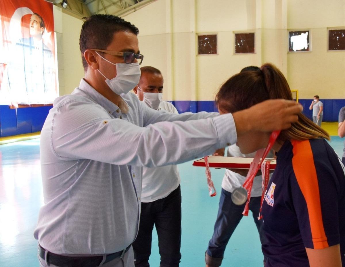 Avrupa Spor Haftası Hokey M&uuml;sabakaları sona erdi