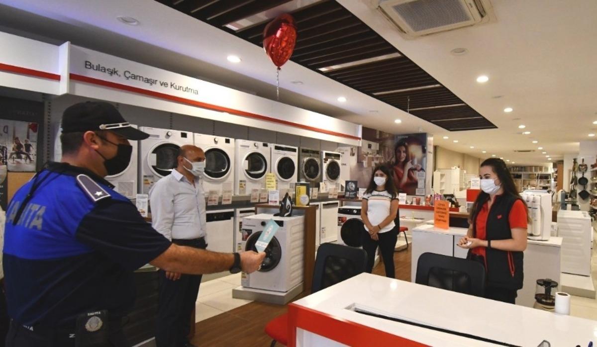 Altınova Belediye Başkanı Oral: "Esnaf, dost kapımızdır"