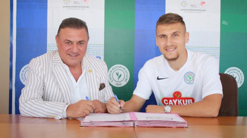 Çaykur Rizespor Emir Dilaver'i transfer etti