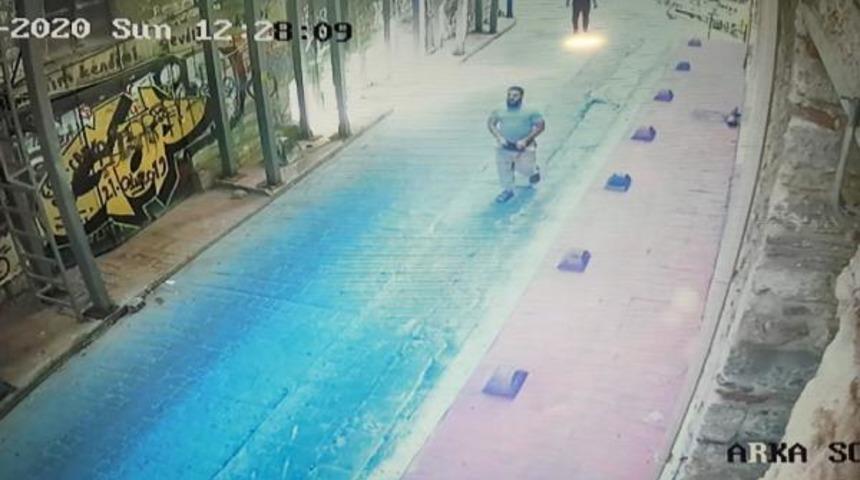 Faslı &ccedil;ift Beyoğlu'nda dehşeti yaşadı!