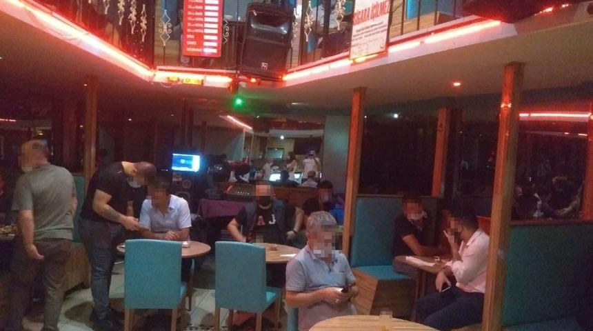 Alkoll&uuml; mekanlara denetimde ceza yağdı