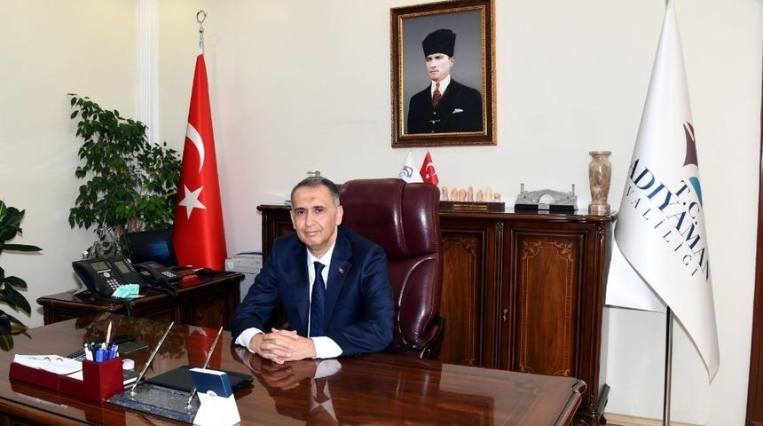 Vali &Ccedil;uhadar&rsquo;dan, korona vir&uuml;s uyarısı