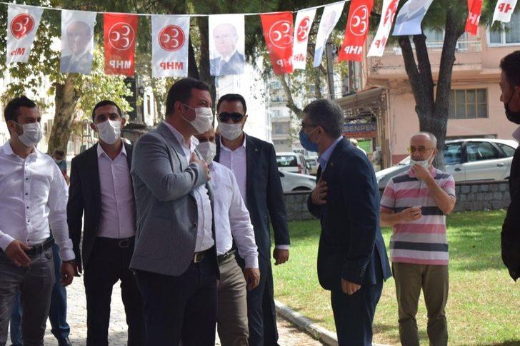 Susurluk MHP’de Ali Gürsoy başkan seçildi G1