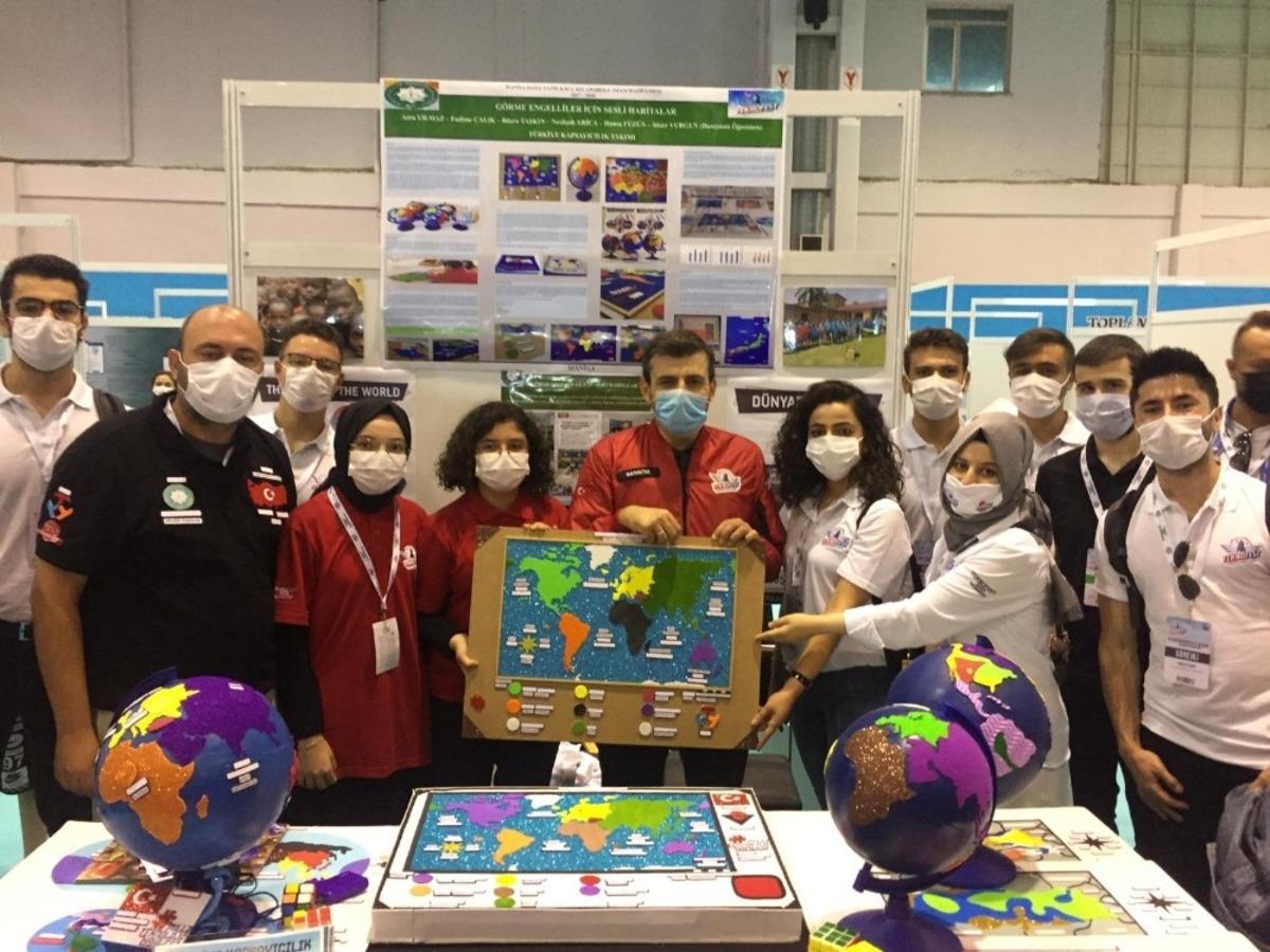 İmam Hatipli kızlar TEKNOFEST&rsquo;te T&uuml;rkiye birincisi