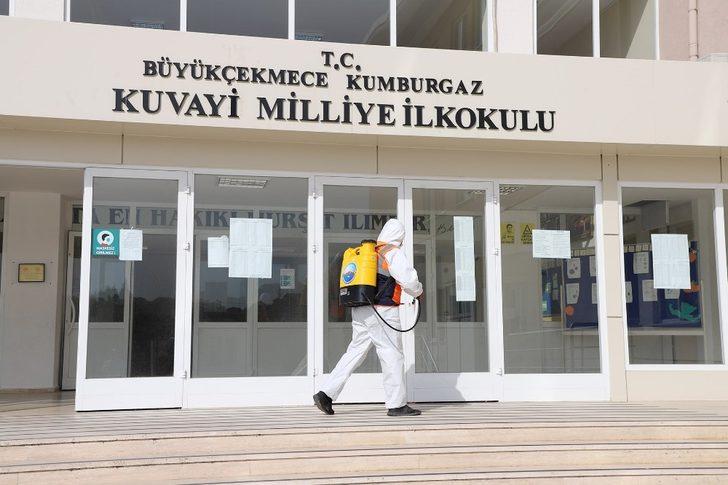 Büyükçekmece’de okullarda dezenfekte çalışmaları devam ediyor G1