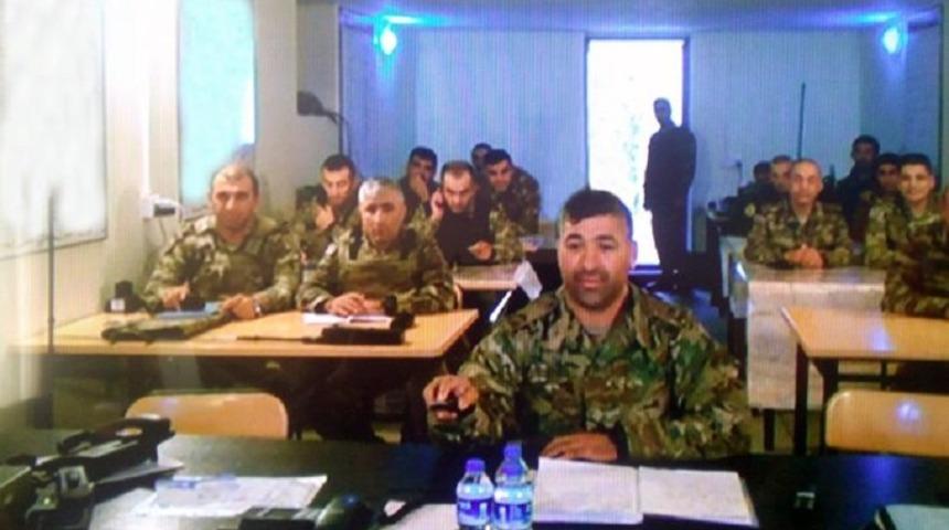 Azerbaycan ordusu sınır hattındaki harekat merkezinden ilk kare